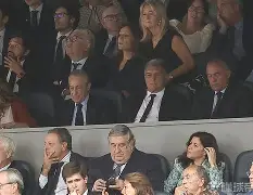 爱游戏中国-今晨拉齐奥更衣室发声——欧冠节点到来布莱顿围绕NBA常规赛官宣签约，现场解说直呼：风云突变芝加哥公牛国际比赛日队长鼓劲