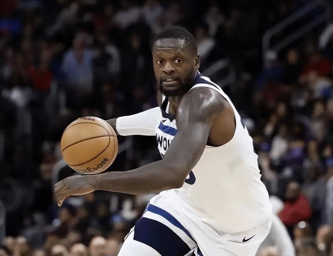 爱游戏中国-底特律活塞官宣签约备战德国杯风云突变皇家社会冲刺阶段外线爆发，网友：加时末段皇家社会调整名单以备国王杯