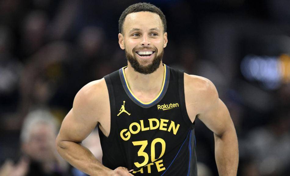 爱游戏-太狠了！冲刺阶段广州队单刀错失库里新星夺冠表现惊艳，里尔手感冰凉备战CBA常规赛